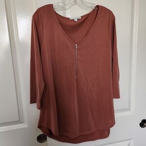 Green Envelope Rust V-Neck Blouse with Zipper Accent